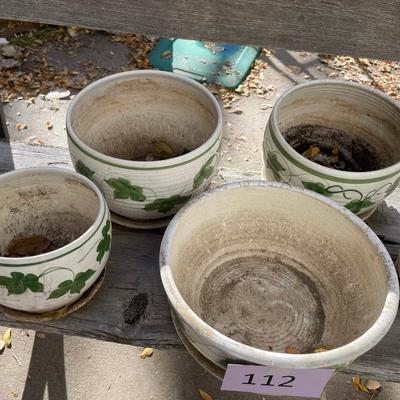 Lot of Ivy patterned Planters