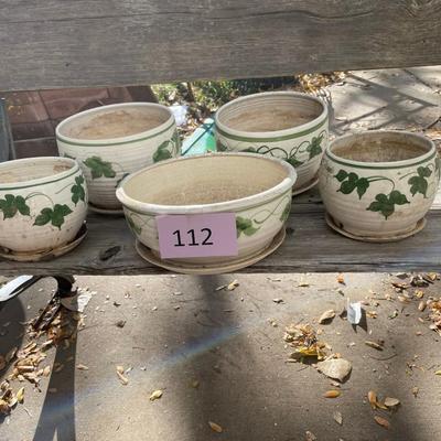 Lot of Ivy patterned Planters