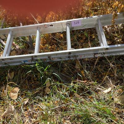 Extenstion ladder