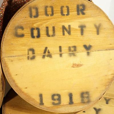 DATED 1918 DOOR COUNTY DAIRY WOODEN CHEESE BOXES/ LINED IN CALICO PRINTS