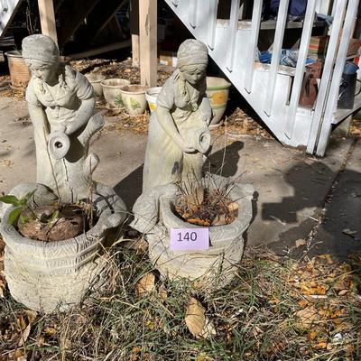 Lot of 2 Lady at the Well planters