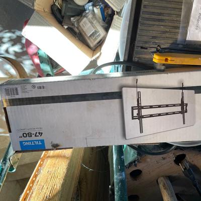 TV wall bracket NIB