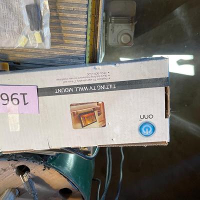 TV wall bracket NIB