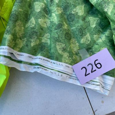 Yardage material