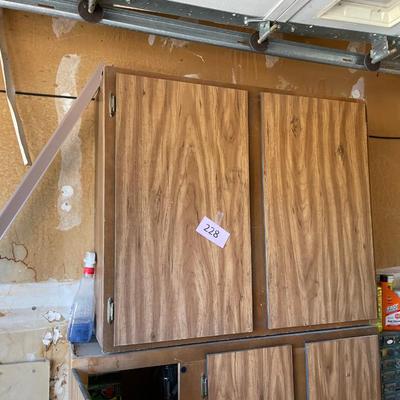 Kitchen cupboard shelves