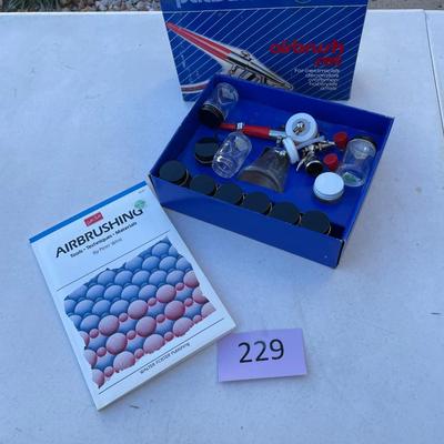 Paasche airbrish set