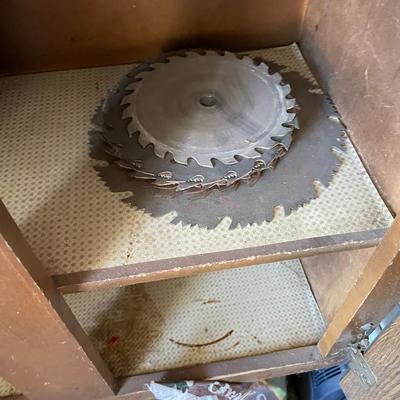 Kitchen Cabinet w/ stuff