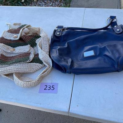 Lot of 2 purses