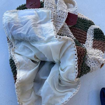 Lot of 2 purses