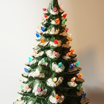 VINTAGE CERAMIC CHRISTMAS TREE WORKING LIGHTS , STAR