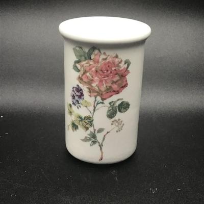Waverly Beatrice Floral Pink and Purple Bathroom Tumbler