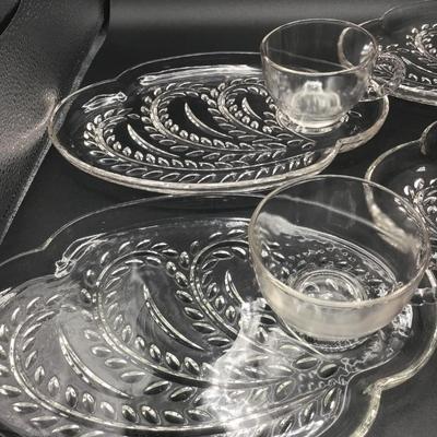 Federal Glass Homestead Snack Set