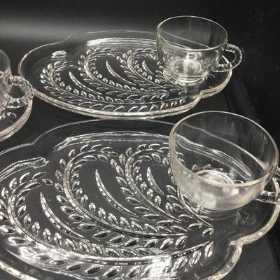 Federal Glass Homestead Snack Set