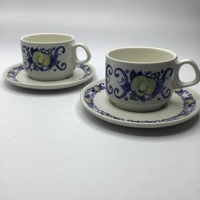 2 VILLEROY BOCH CUPS SAUCERS Clacquesin Cadiz