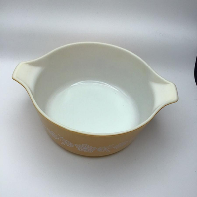 Vintage PYREX 475-B Butterfly Gold