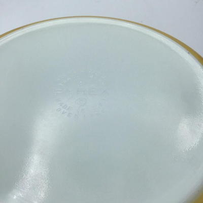 Vintage PYREX 475-B Butterfly Gold