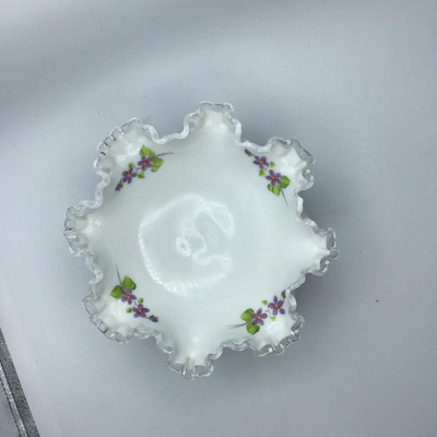 Vintage Fenton Silver Crest Bell Violets In The Snow
