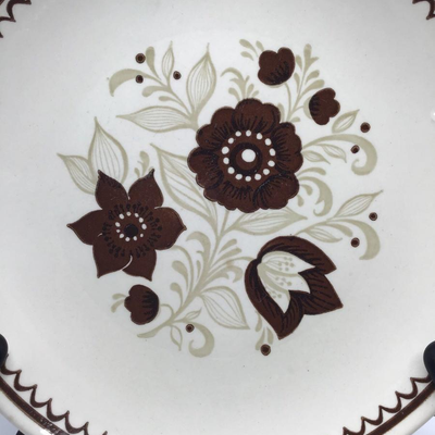 Jeanette Nutmeg Dinner Plates
