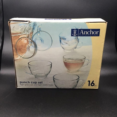 ANCHOR HOCKING COMPANY Punch Cup Set 