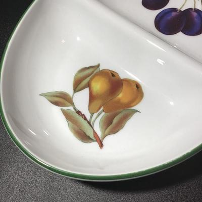 Royal Worcester Evesham Vale Oval Divided Vegetable Bowl