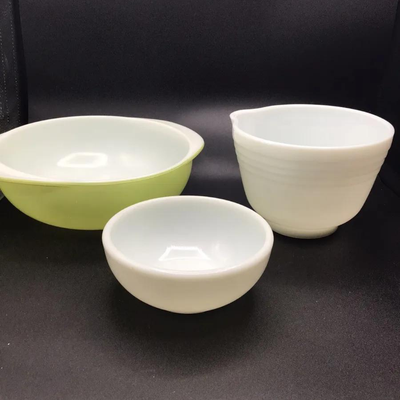 Lot of 3 Pyrex Bowls