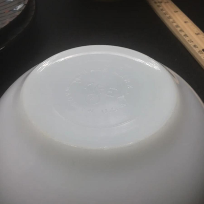 Lot of 3 Pyrex Bowls