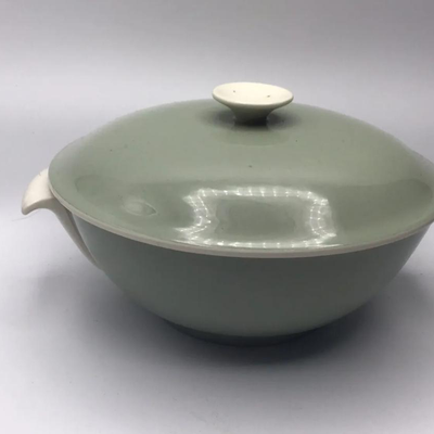 POOLE POTTERY TWINTONE COVERED CASSEROLE BOWL