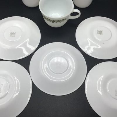 Pyrex, Corningware, and Corelle