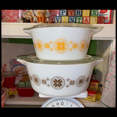 Pyrex 474 and 475 Town and Country