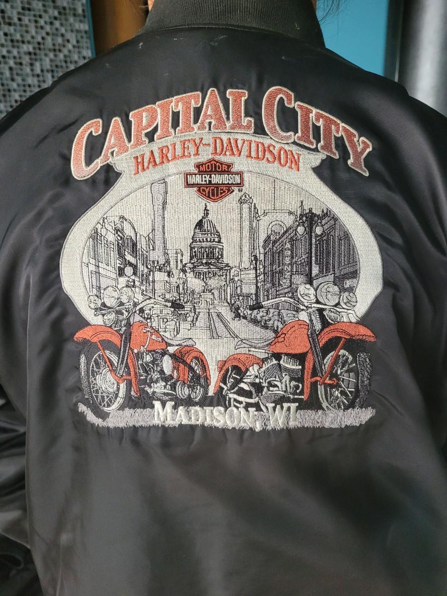 Men's Harley Davidson Nylon Jacket Size XL- Capital City