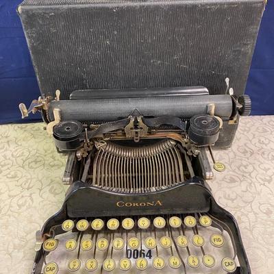 1923 Corona Model Folding  Portable Typewriter with Case