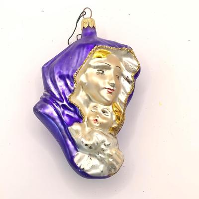 1621 Christopher Radko Madonna & Child Glass Ornament