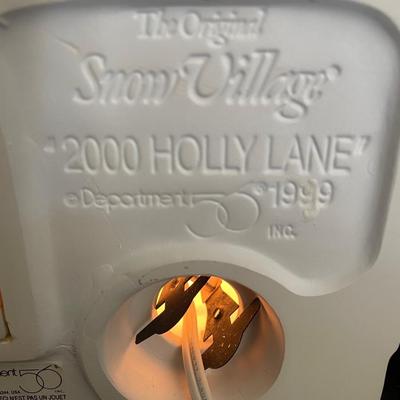 2000 HOLLY LANE SNOW VILLAGE