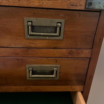 Four Drawer Chest Table (B1-MG)