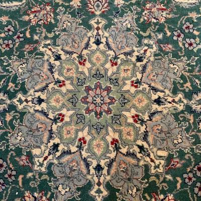 Small Green Floral Area Rug (LC-KW)