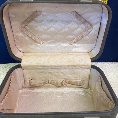 Small Cosmetic Suitcase