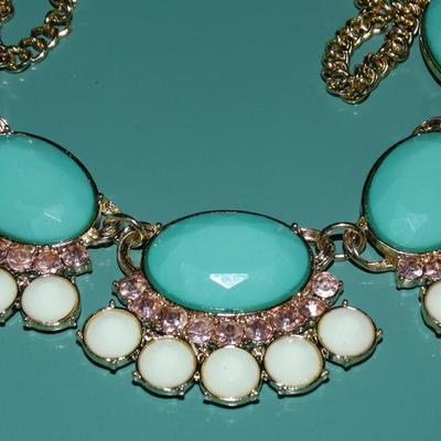 Kenze Panne Teal & White Gold Tone Jewelry Set