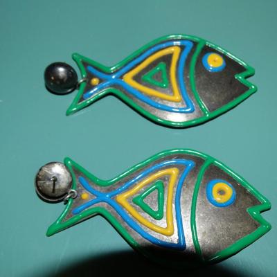MCM Kissing Fish Dangle Earrings, Metal Fish - (no backs)