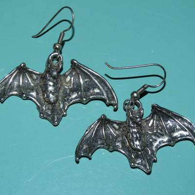 Halloween Batty Earrings, Silver Tone