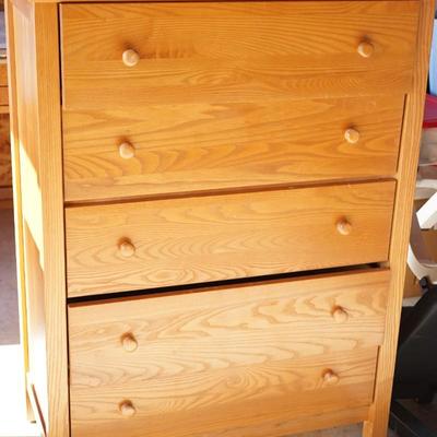 OAK FIVE DRAWER HIGHBOY