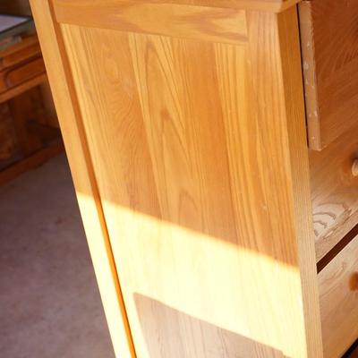 OAK FIVE DRAWER HIGHBOY
