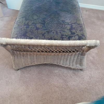 ANTIQUE WICKER CHAISE LOUNGE