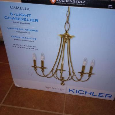 5 light chandelier BRAND NEW in box
