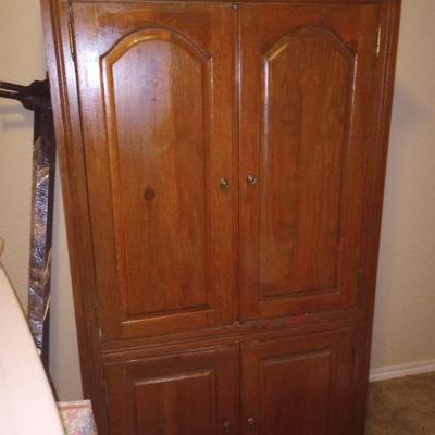 Wardrobe closet armoire