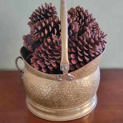 Brass Bucket with Decorative Pine Cones (LR-DW)