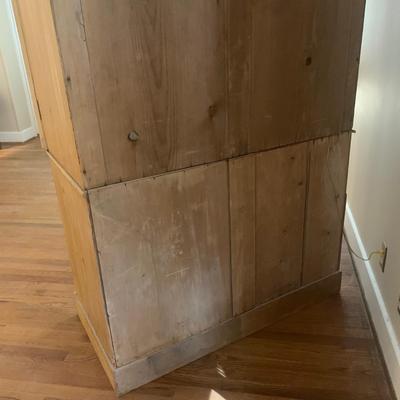 Unique Solid Wood Armoire (B1-KW)