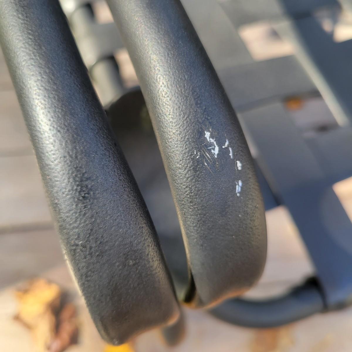 Five Black Aluminum and Vinyl Patio Chairs (DDW)