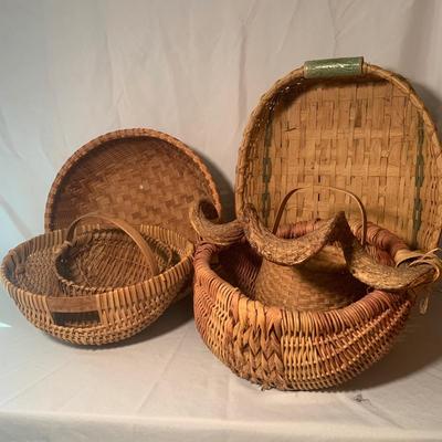 Unique Assortment of Baskets (FR-KW)