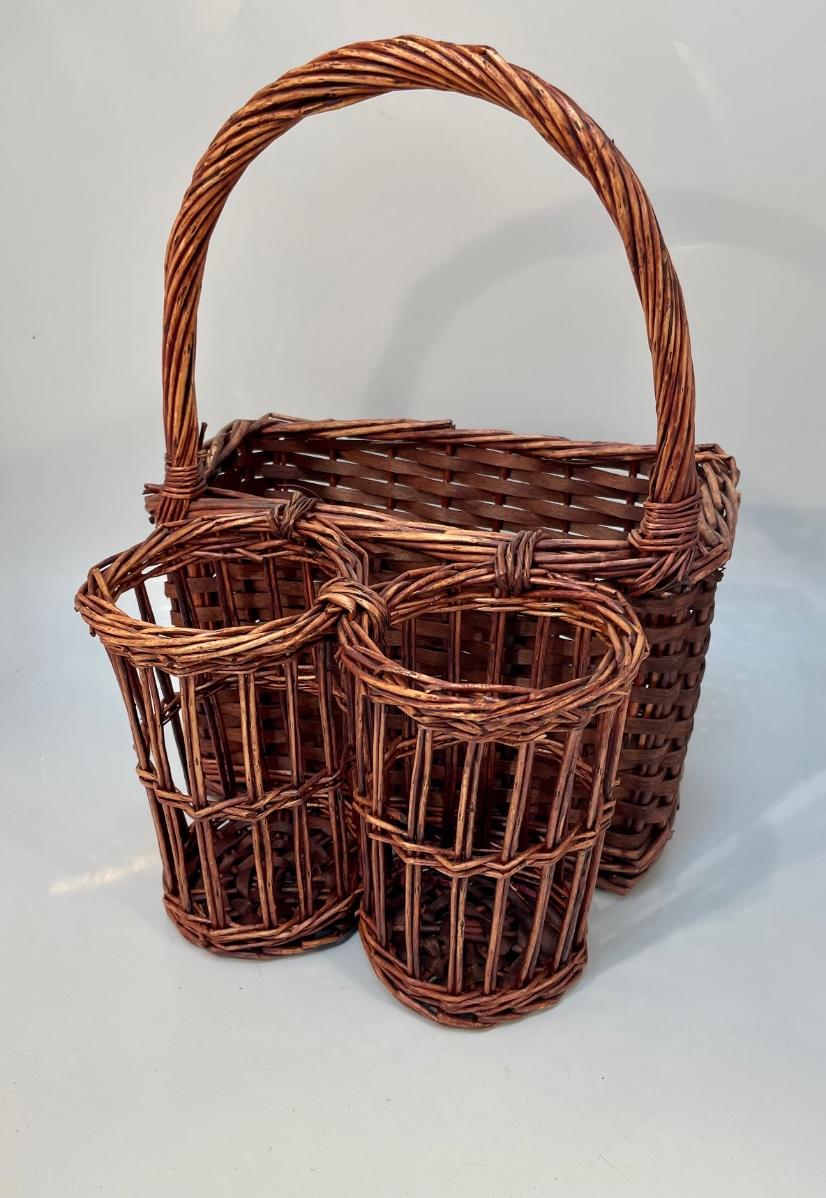 Wicker Picnic Basket with Wine Bottle Holders