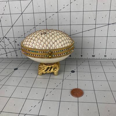 #42 Egg Shell Jewelry Box